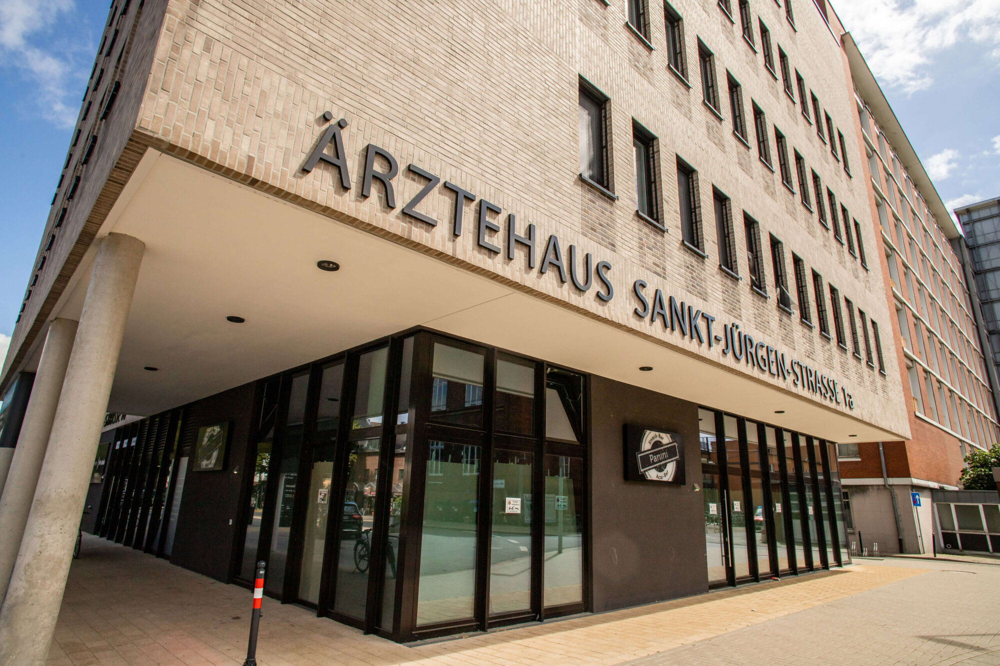 Perspektivische Aufnahme des neu errichten Ärztehauses in der Sankt-Jürgen-Straße in Bremen.
