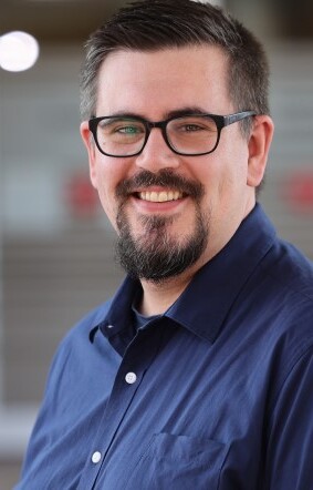 Portraitfoto Frederik Schmitz-Salue