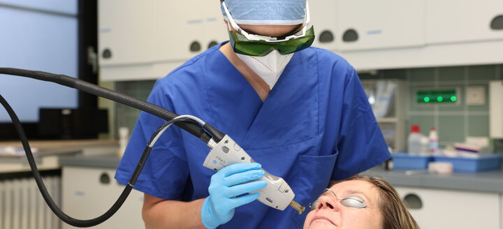 Dermatologie & Allergologie Aachen - Hautärztin Dr. Anita Harst Dermatologie, Dermatochirurgie, Dermatoonkologie und Allergologie