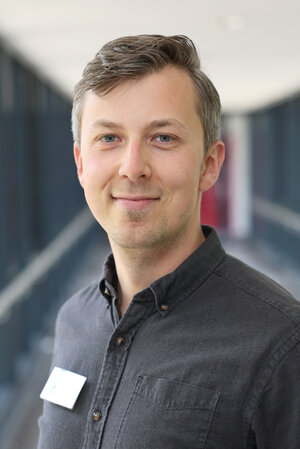 Portraitfoto Raoul Adrian Herzog