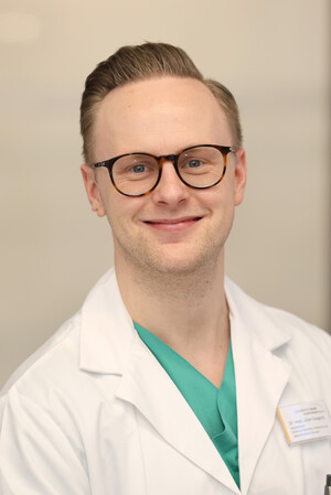Assistenzarzt Dr. Julian Daugardt 