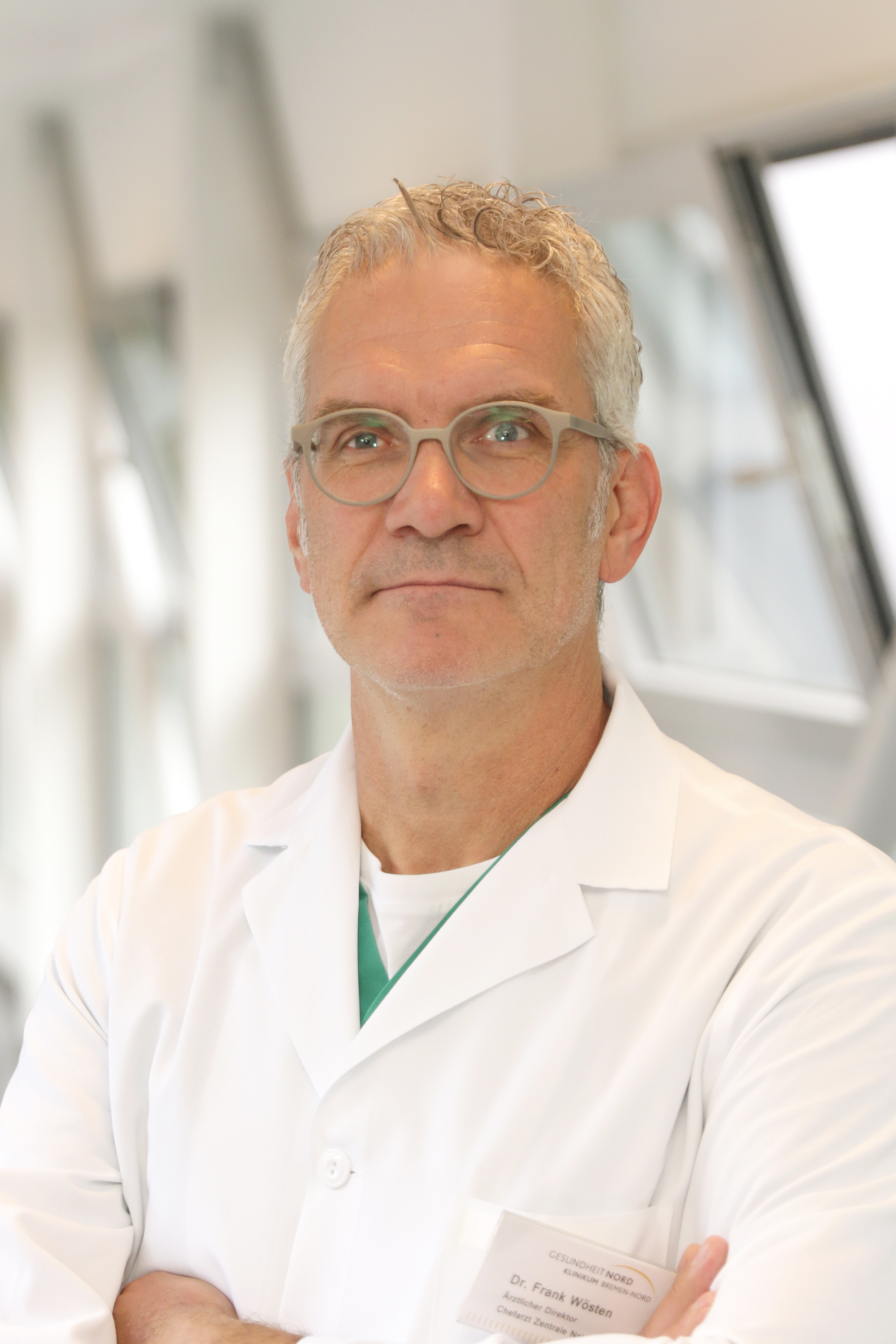 Portraitfoto Dr. Frank Wösten